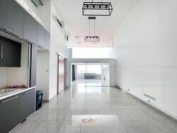 The Central (D1), Office #558369371